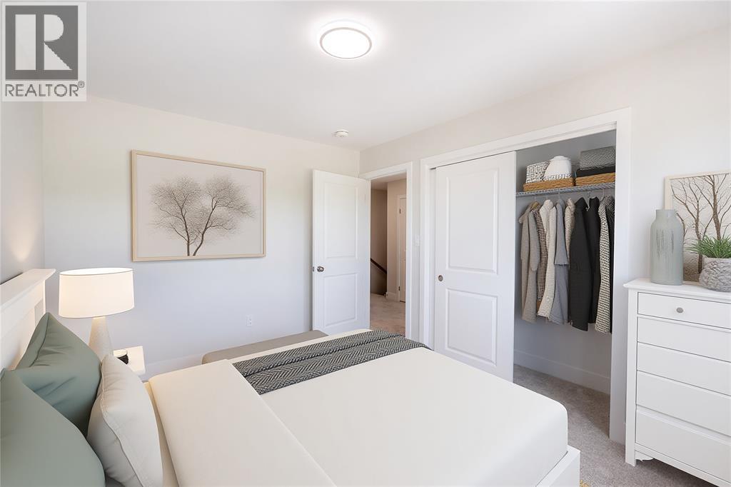 253 MCTAVISH STREET - Image 11