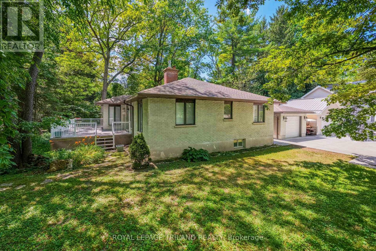 33 FOREST AVENUE - Image 10