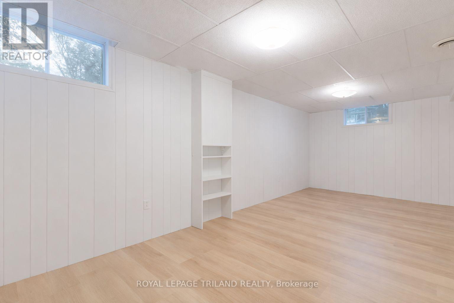 33 FOREST AVENUE - Image 38