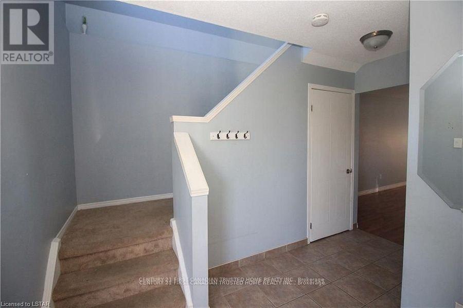 3 bedroom Single Family interior view, 199 Emerald Road, London South (South U), Ontario