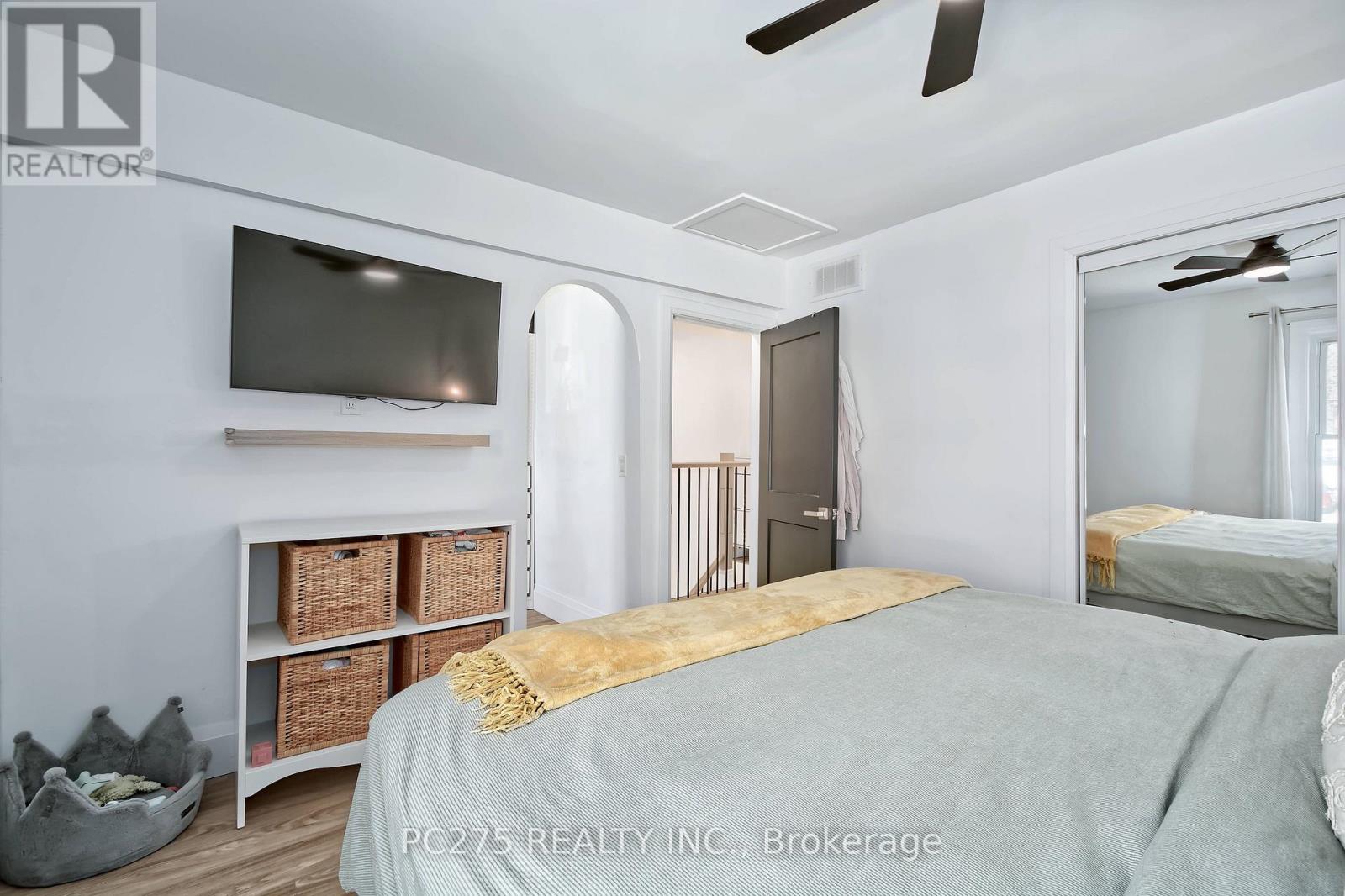 92 WALNUT STREET - Image 18