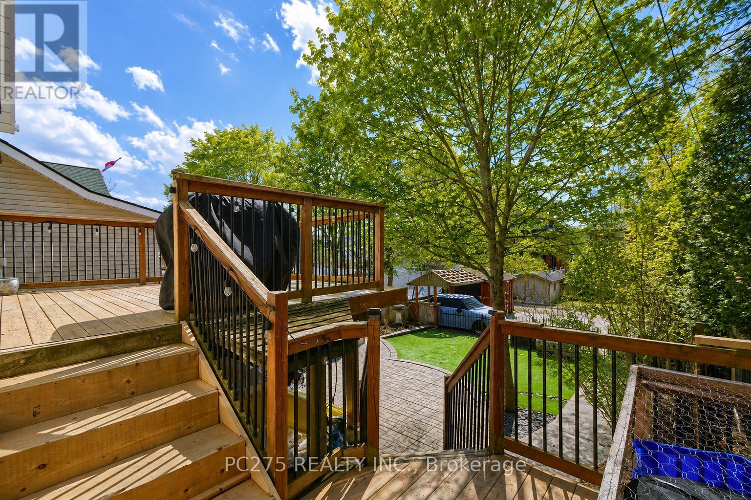 92 WALNUT STREET - Image 29