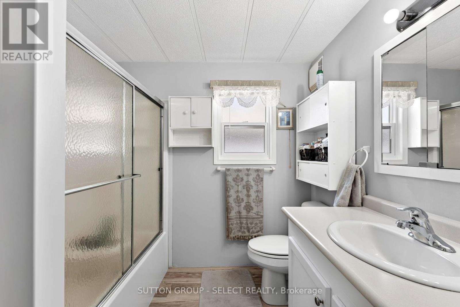 11 HURON LANE - Image 23