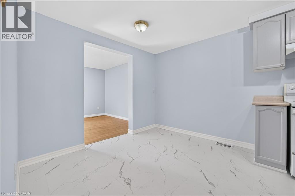 #86 129 VICTORIA Road N - 16
