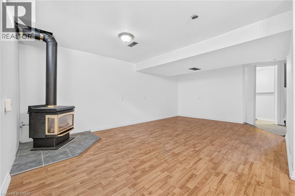 #86 129 VICTORIA Road N - 39