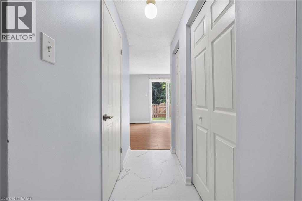 #86 129 VICTORIA Road N - Image 10