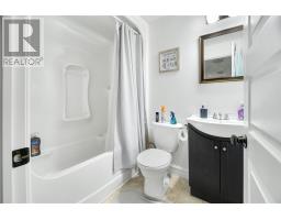 235 Ladysmith Drive thumbnail 24