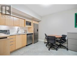 360 Ravenhill Avenue E, Ottawa, ON K2A1S5 Photo 32