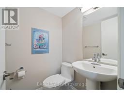 360 Ravenhill Avenue E, Ottawa, ON K2A1S5 Photo 37