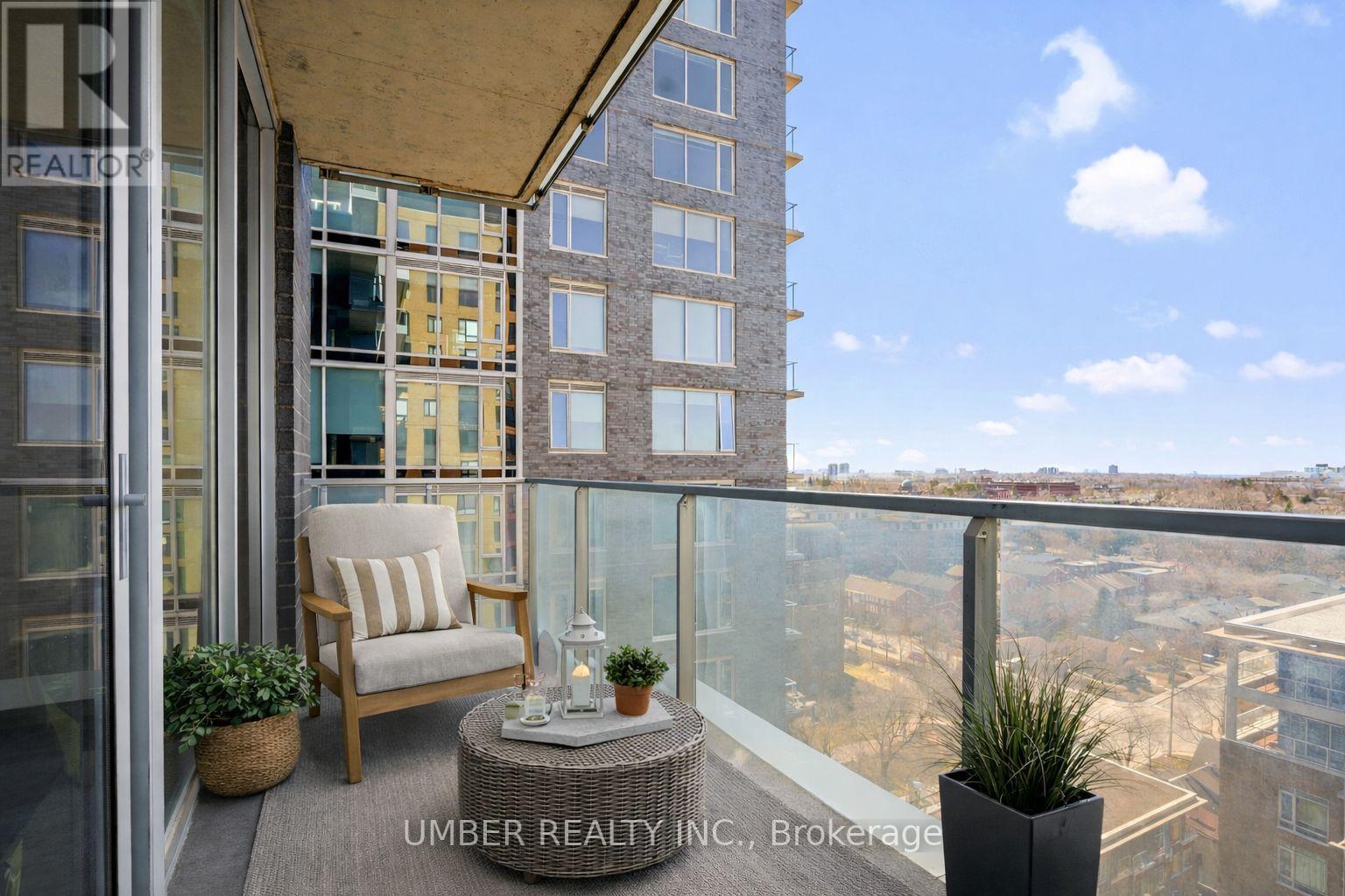 #1601 111 CHAMPAGNE AVENUE - Image 8