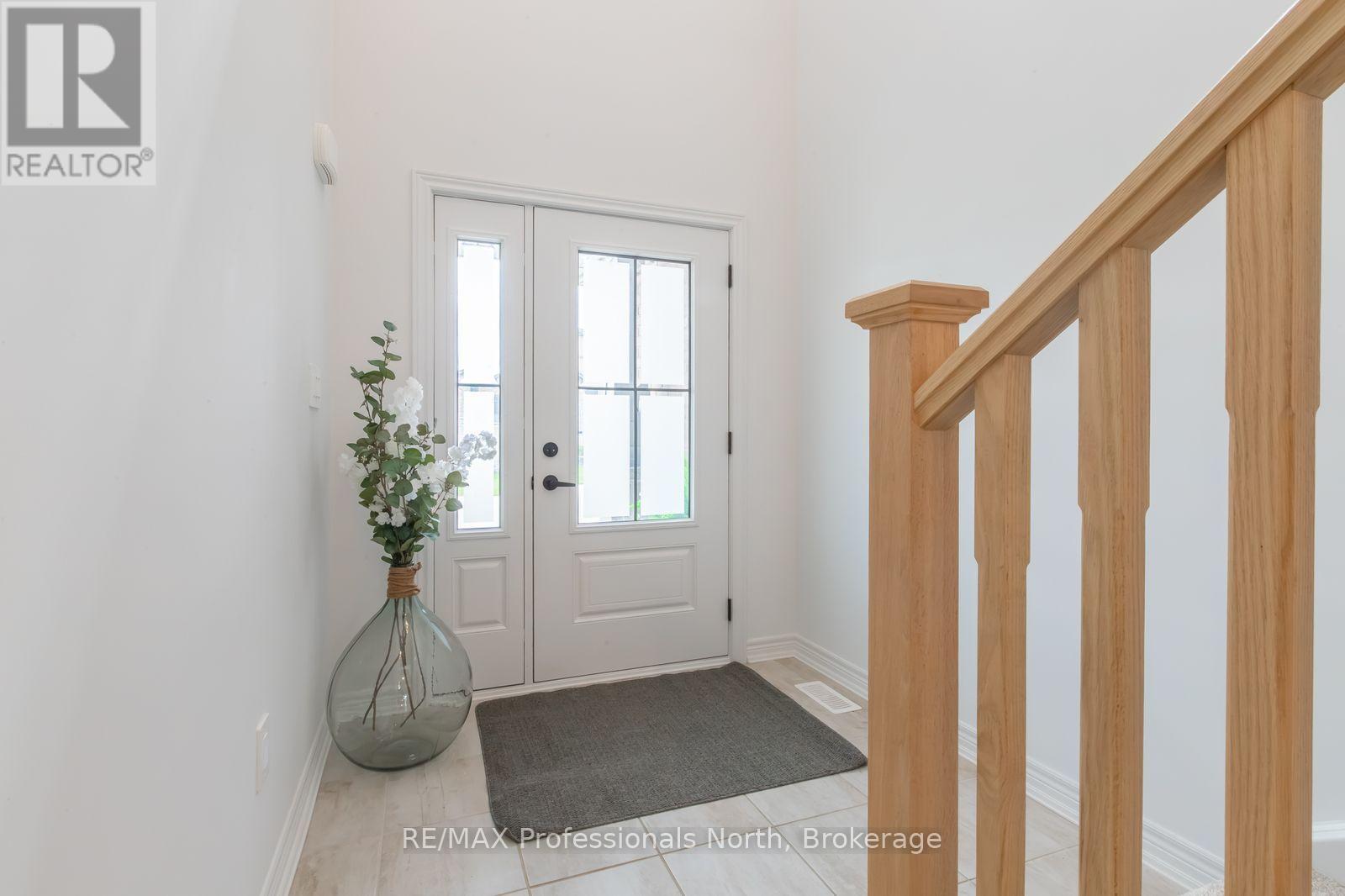 75 EAGLECREST AVENUE - 4