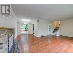 235 Tweedsdale Crescent, Oakville, ON L6L4P8 Photo 12