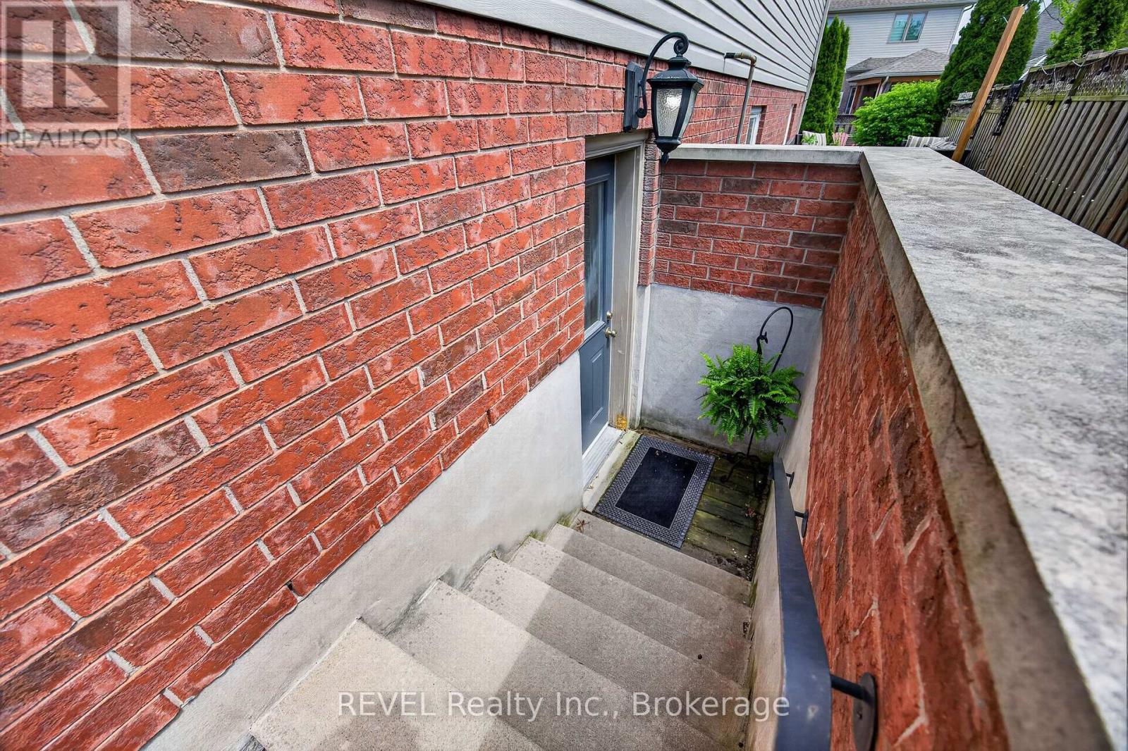 126 WESTLAND STREET - Image 4