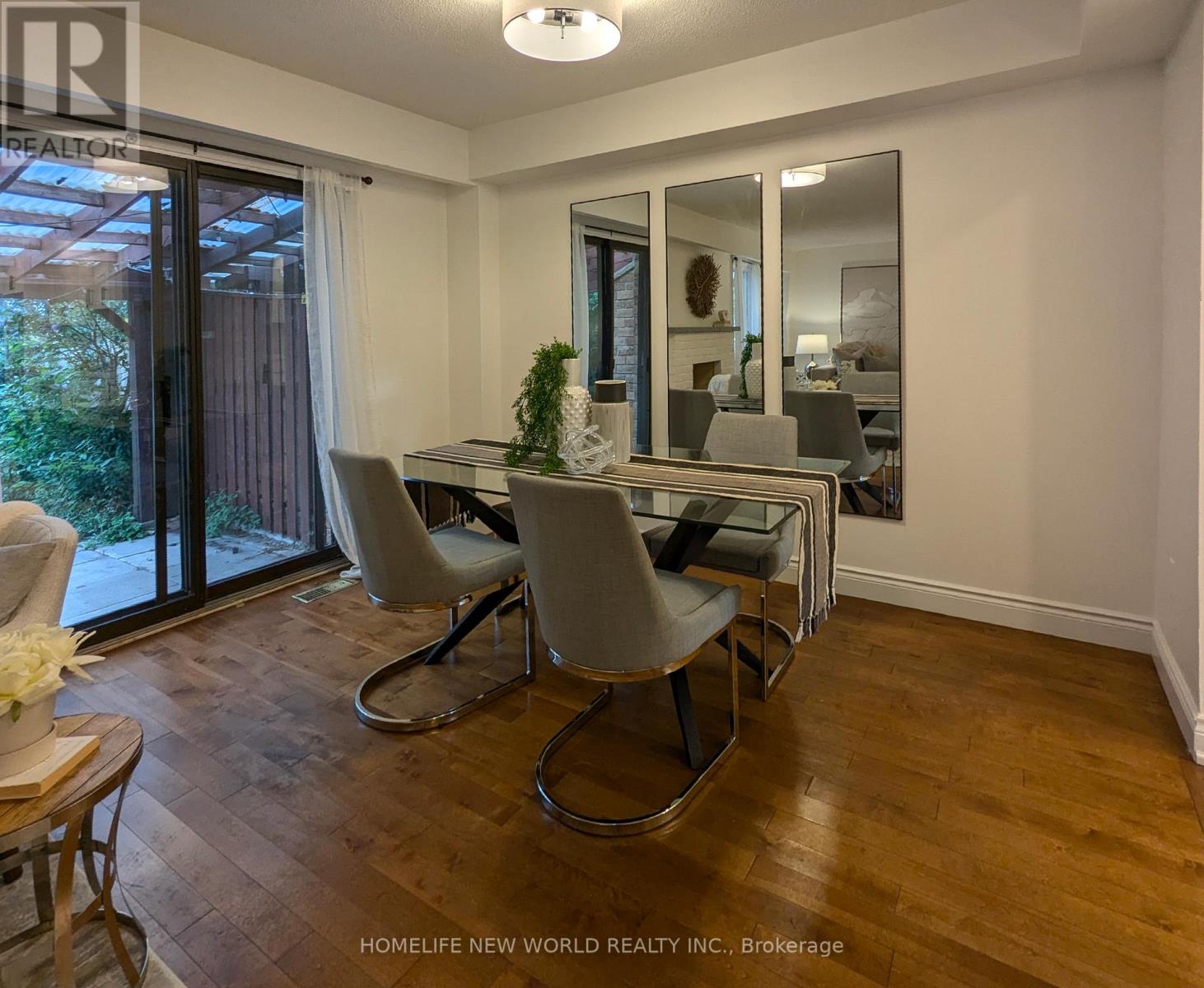 60 JAMES PARK SQUARE - 10