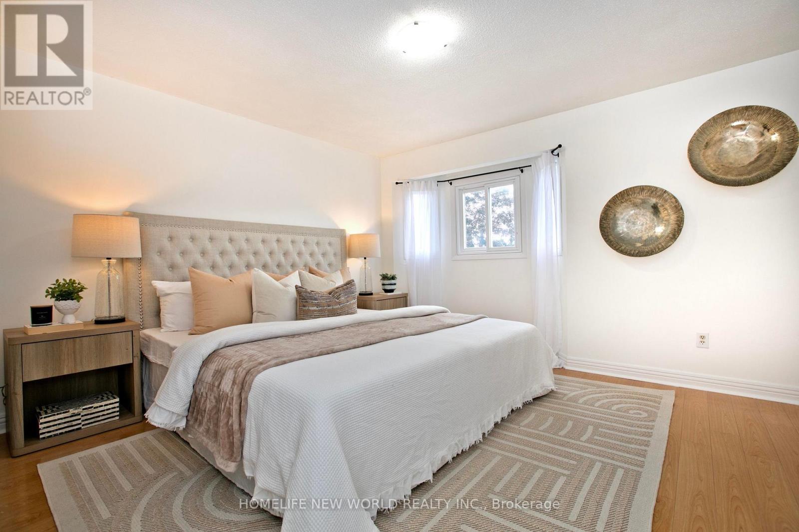 60 JAMES PARK SQUARE - 24
