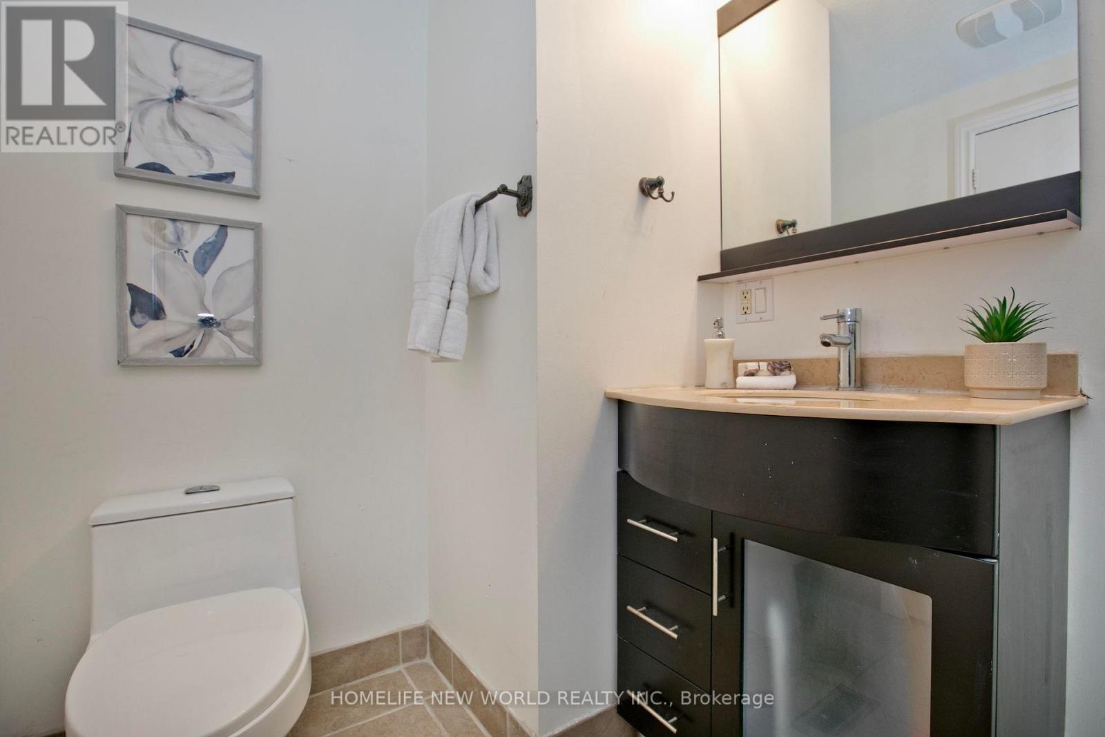 60 JAMES PARK SQUARE - Image 33