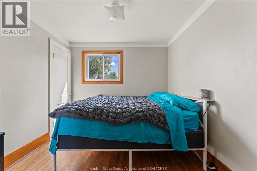 1481 Benjamin AVENUE - Image 14