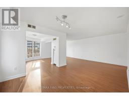 1203 - 33 University Avenue, Toronto, ON M5J2S7 Photo 15