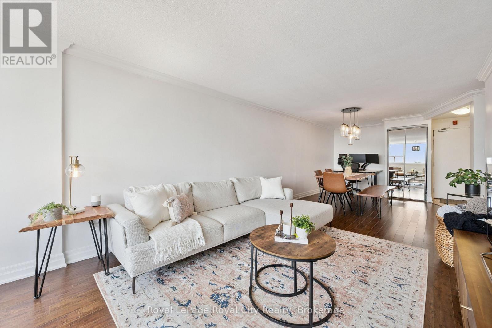 #903 55 YARMOUTH STREET - Image 18