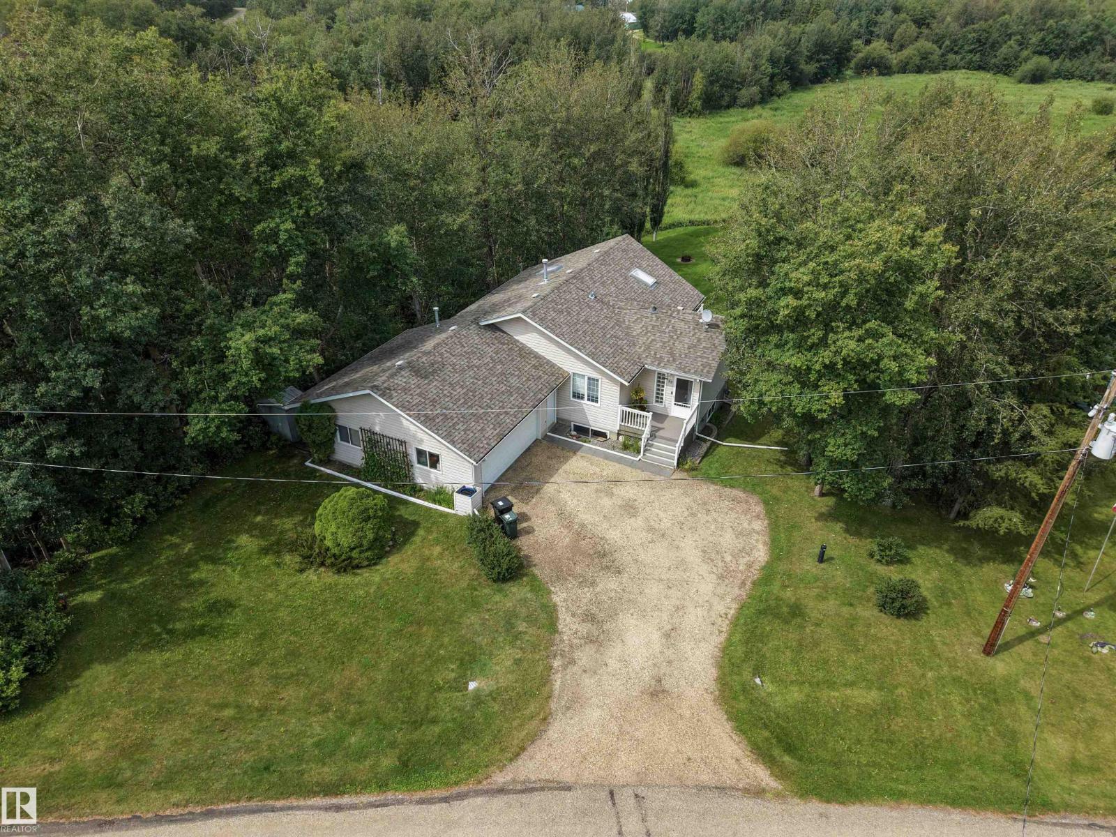 #53 51263 RGE ROAD 204 - 60