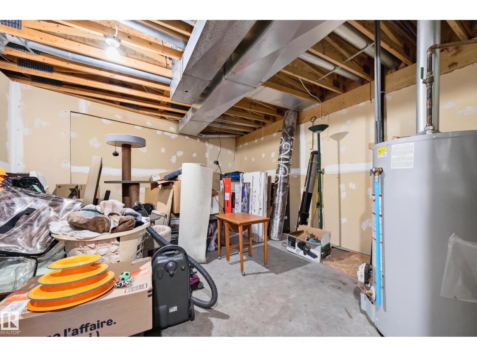 #53 51263 RGE ROAD 204 - 40