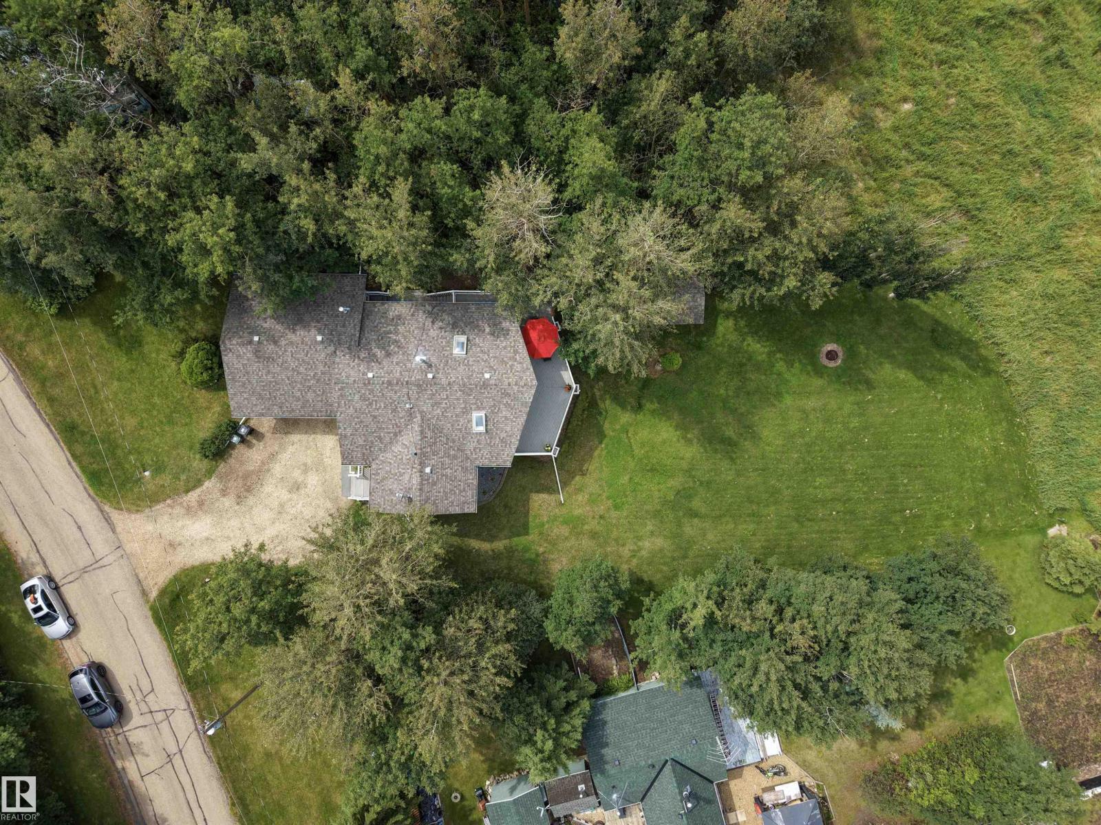 #53 51263 RGE ROAD 204 - 65