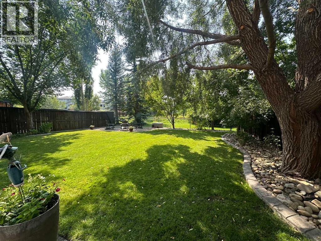 64 Riverwood Manor W - Image 3