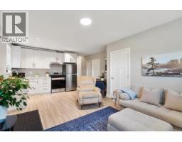 932 Arcadia St, Esquimalt, BC V9A5X1 Photo 29