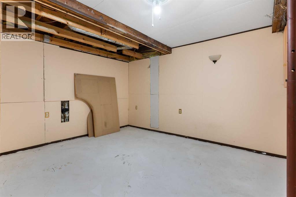 222 45 Avenue W - Image 37