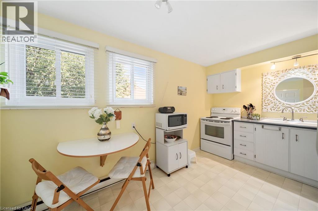 4 PATRICE Court - Image 17