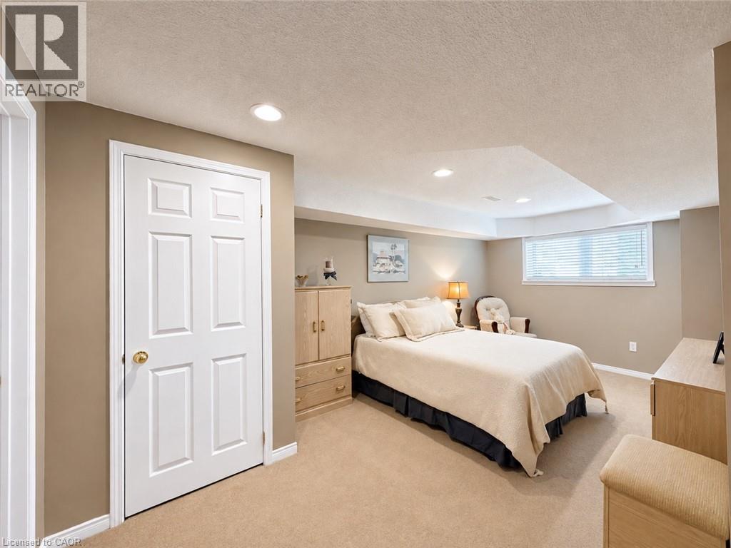 #59 2243 TURNBERRY Road - 38