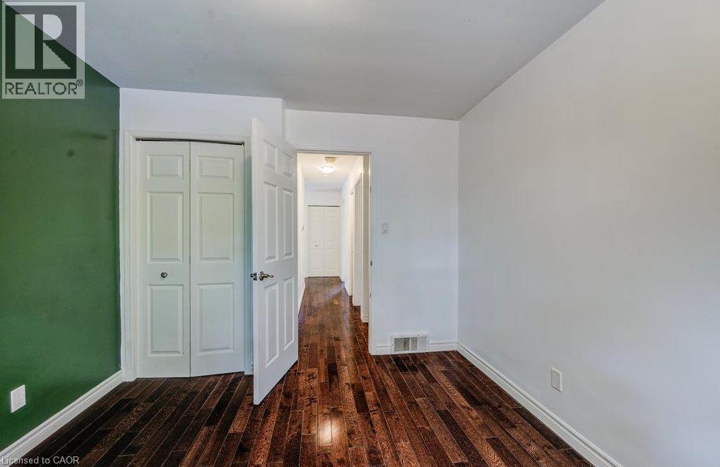 109 WHITE OAK Place - Image 23