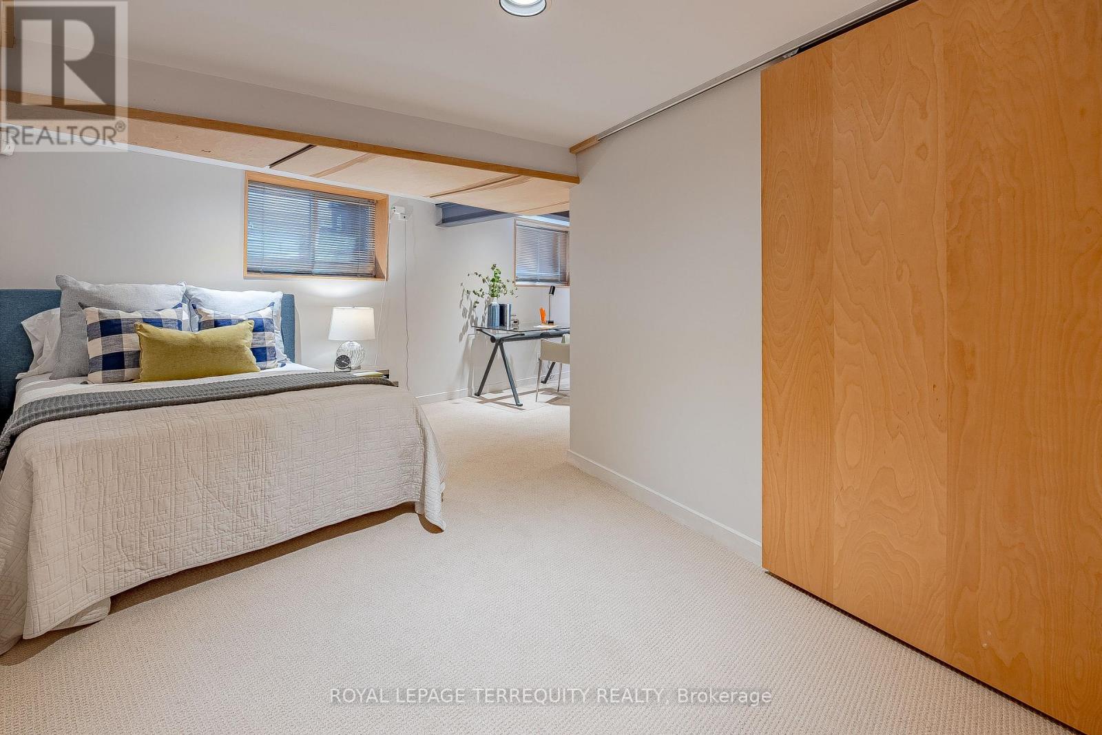89 LEUTY AVENUE - 31