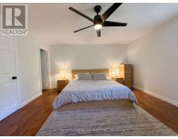 8 Alpine Way, Oro Medonte, ON L0L2L0 Photo 18