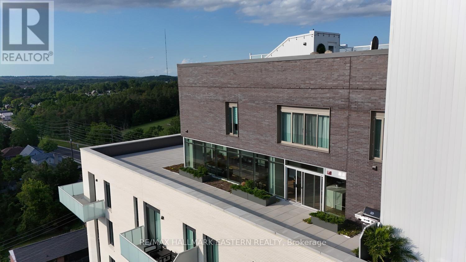 #308 195 HUNTER STREET E - 36