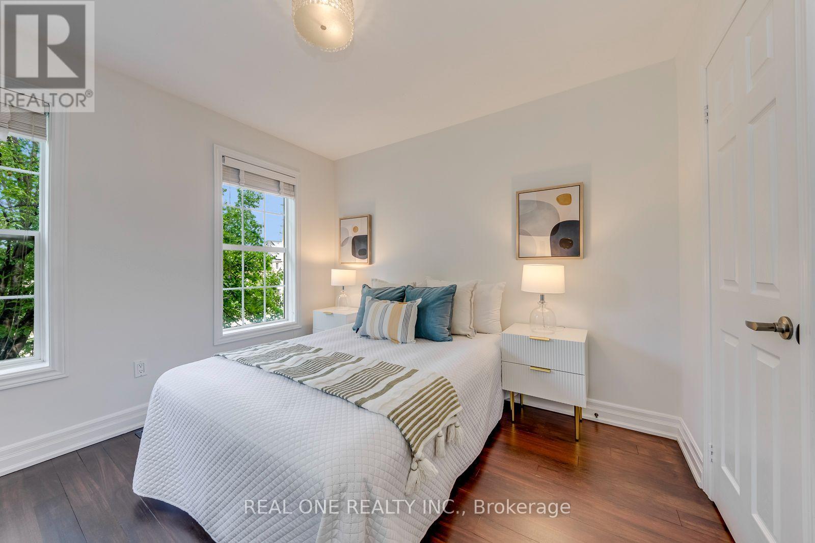 3486 EGLINTON AVENUE W - Image 37