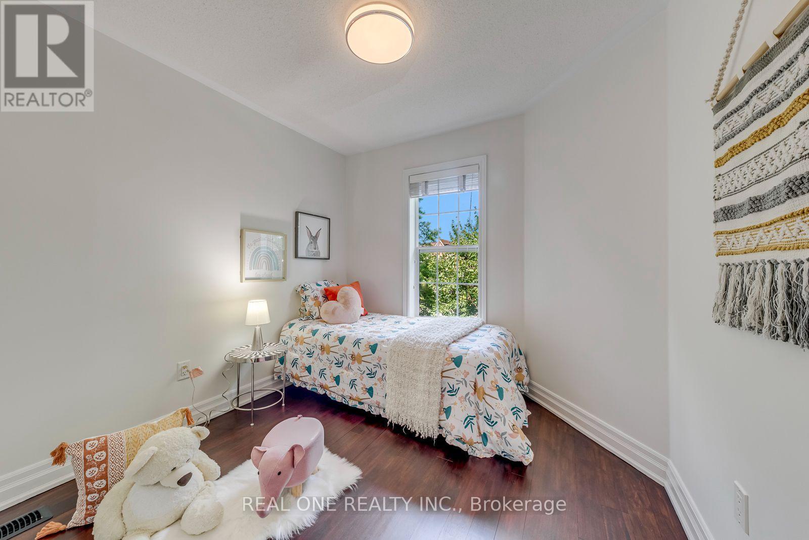 3486 EGLINTON AVENUE W - Image 39