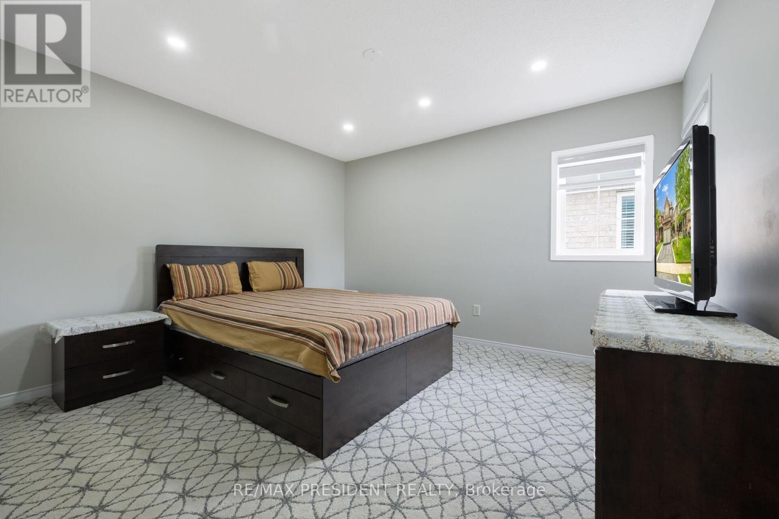 14 BAYBROOK ROAD - Image 36