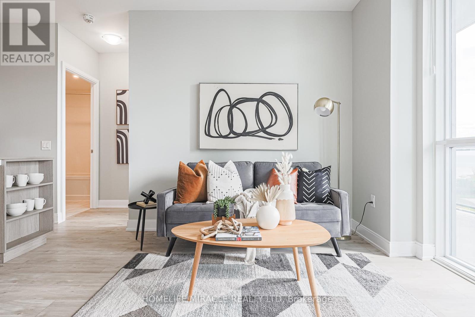 #1110 65 ANNIE CRAIG DRIVE - 19