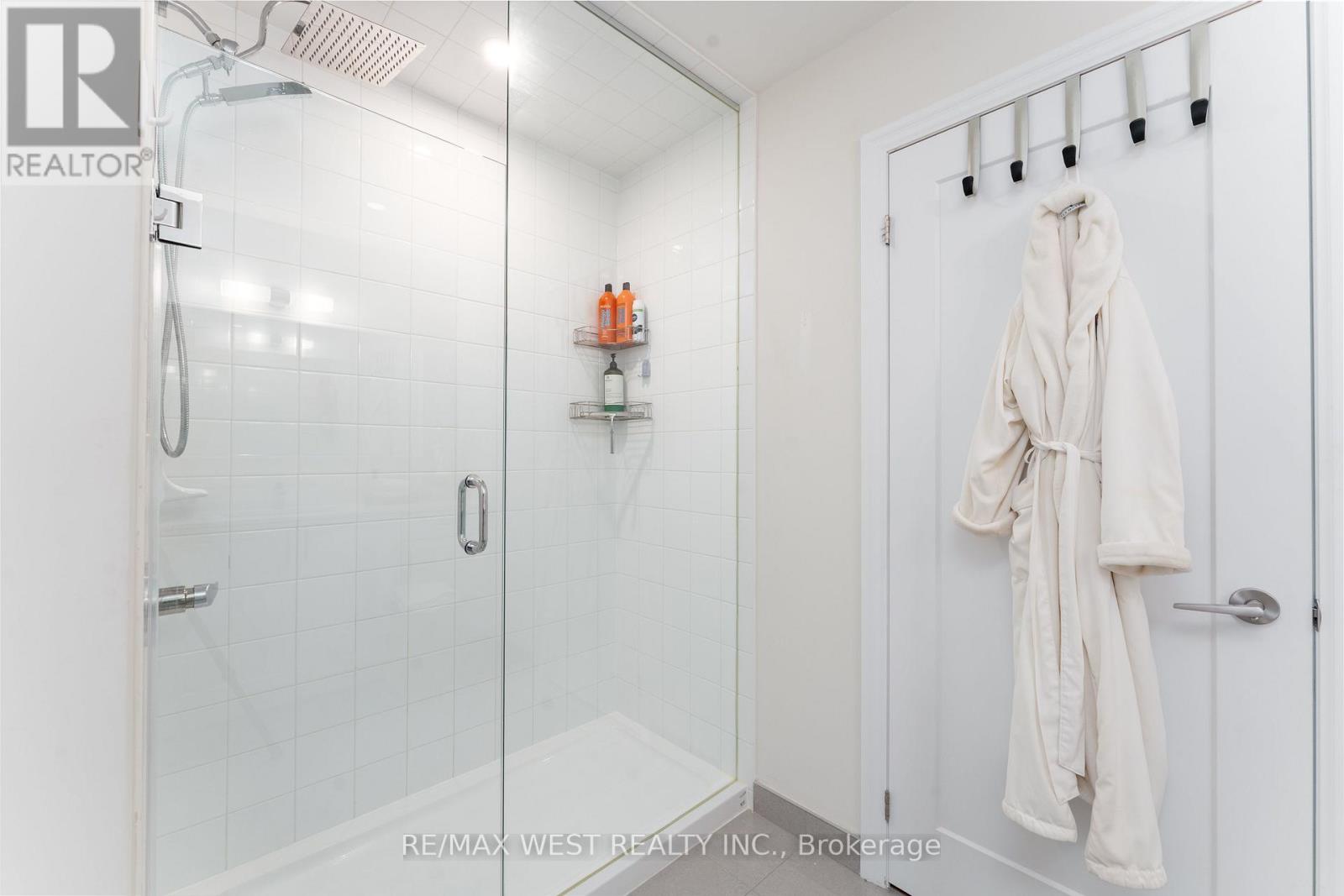 #105 1180 CAWTHRA ROAD - 24