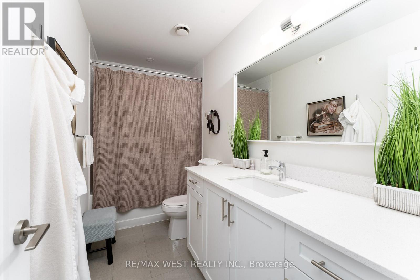 #105 1180 CAWTHRA ROAD - Image 29