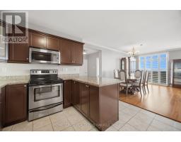 601 - 1998 Ironstone Drive, Burlington, ON L7L7P7 Photo 18