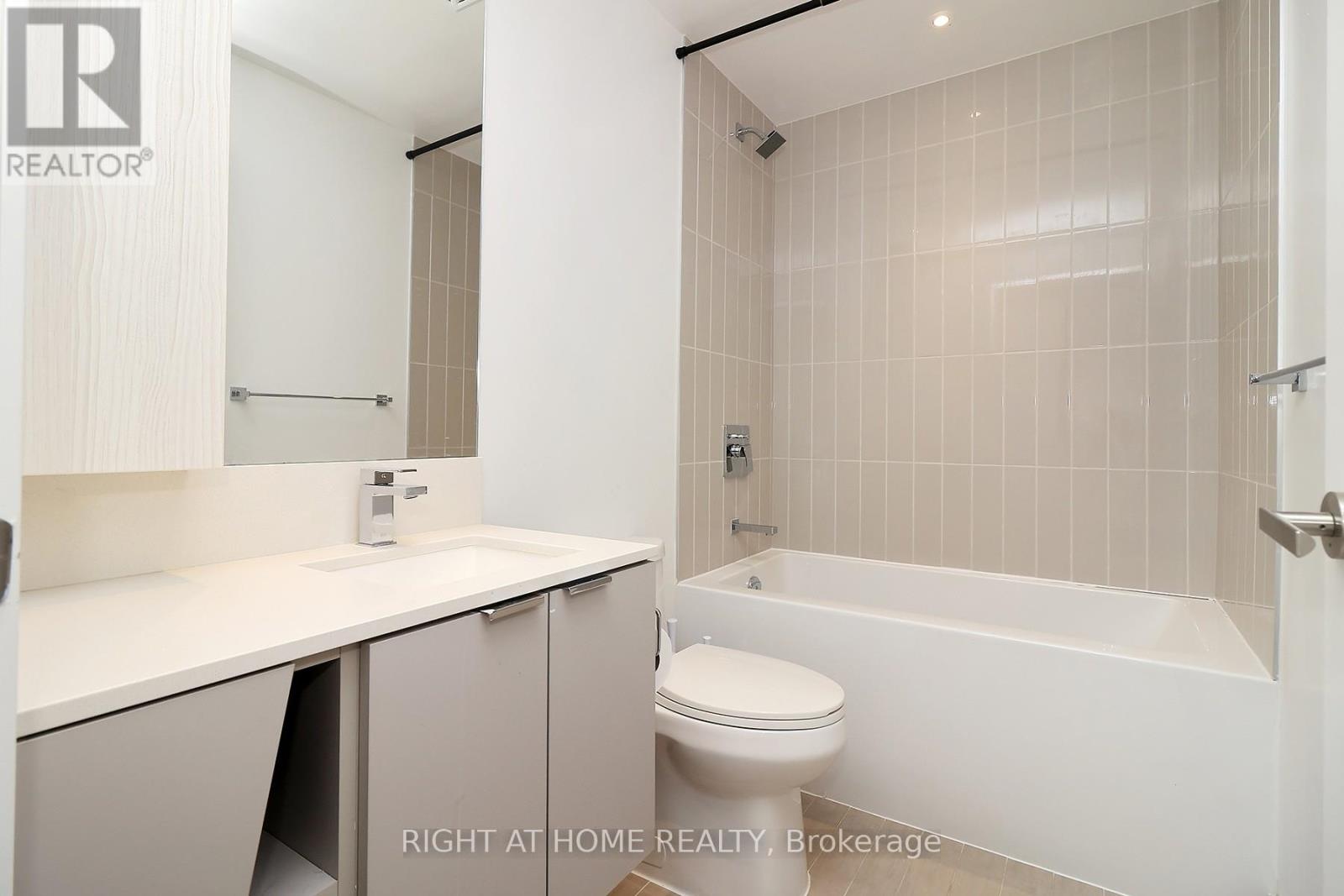 #4203 3883 QUARTZ ROAD - 17