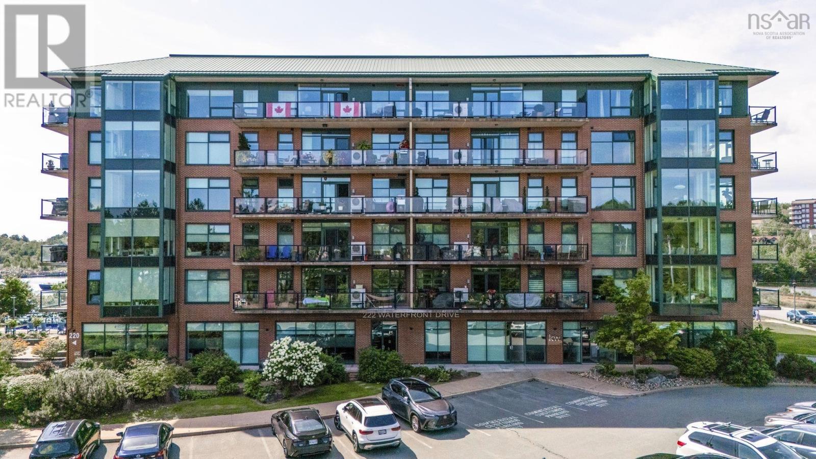 Property for sale at 606 220 Waterfront Drive