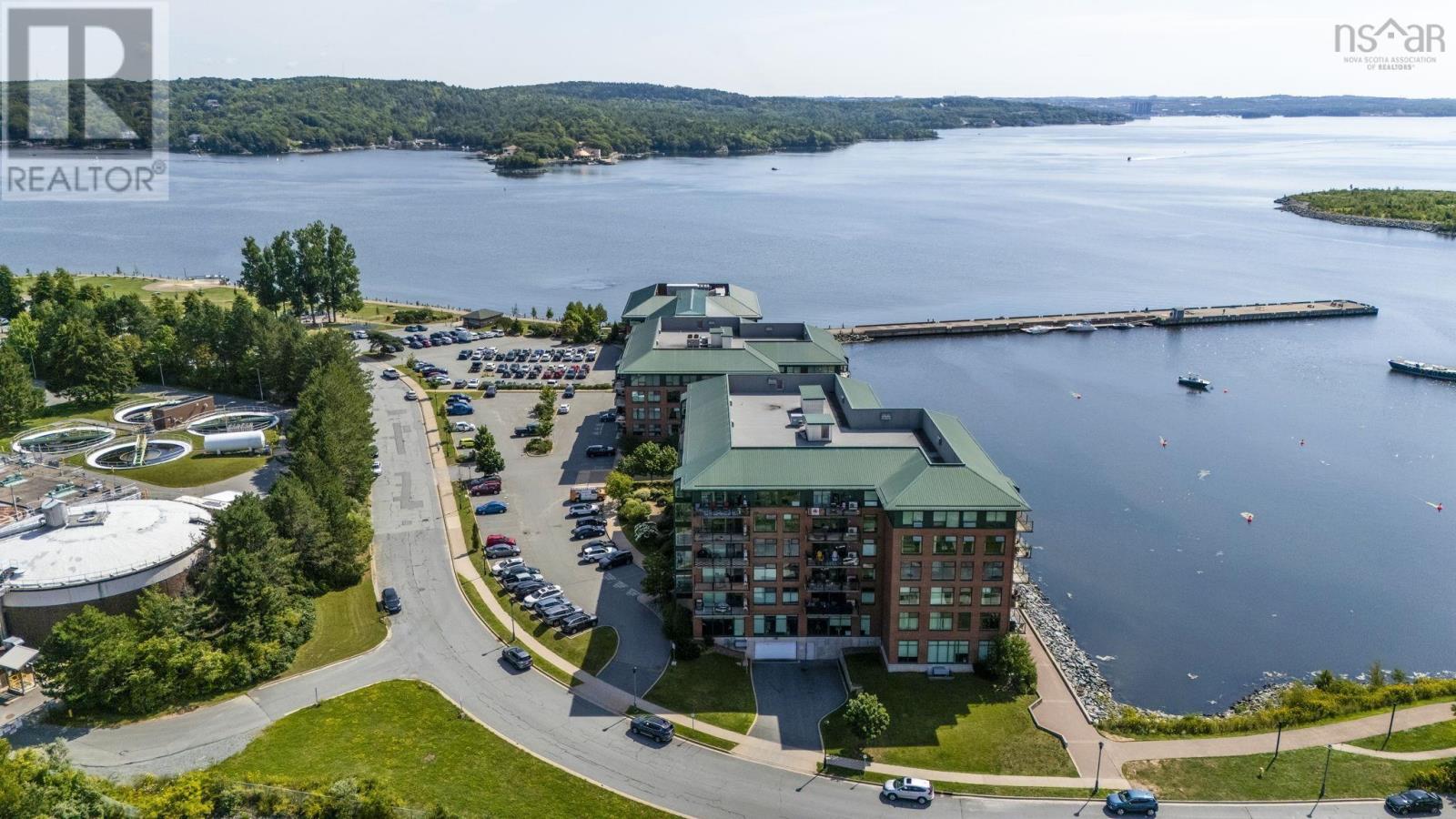 #606 220 Waterfront Drive - 5