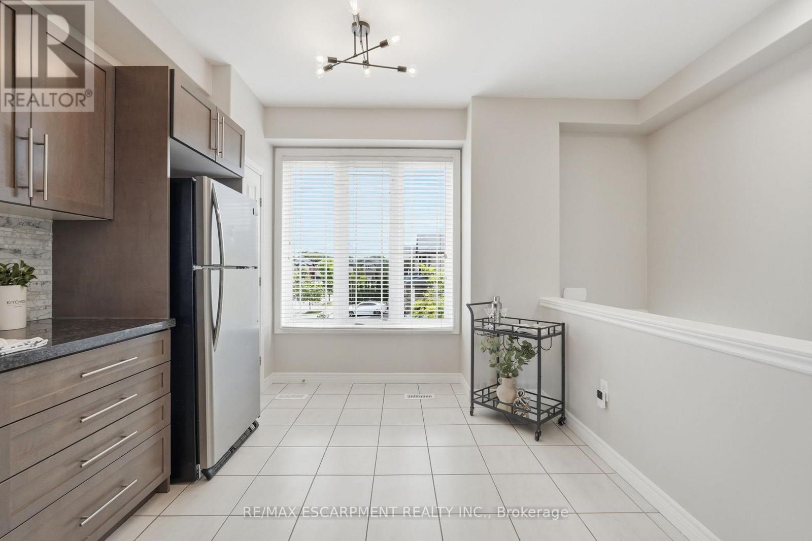 31 EDENROCK DRIVE - 4