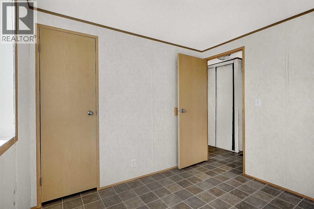66, 9824 104 Avenue - 17