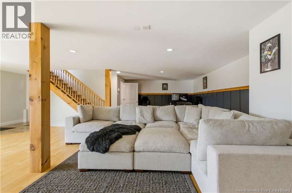 16 Knowlton Crescent - 34