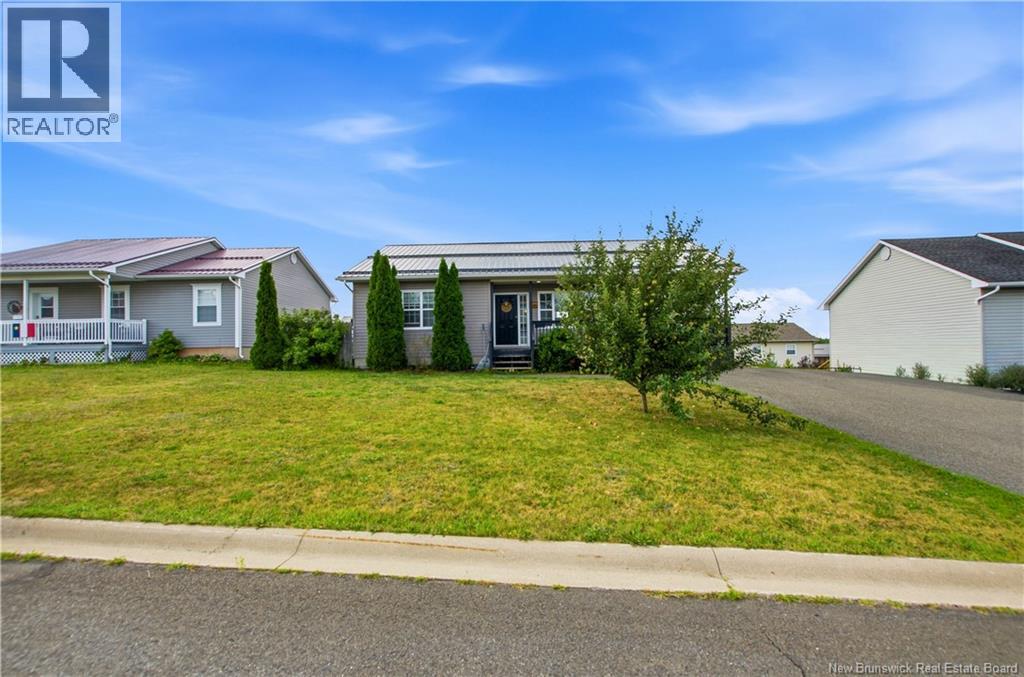 16 Knowlton Crescent - 2