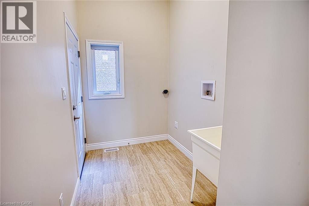 156 MCKNIGHT Avenue - Image 21